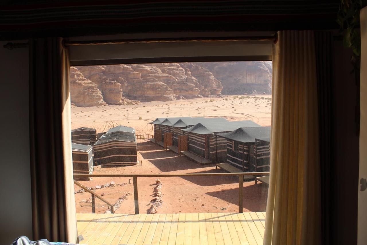 وادي رم Martian Desert Camp المظهر الخارجي الصورة
